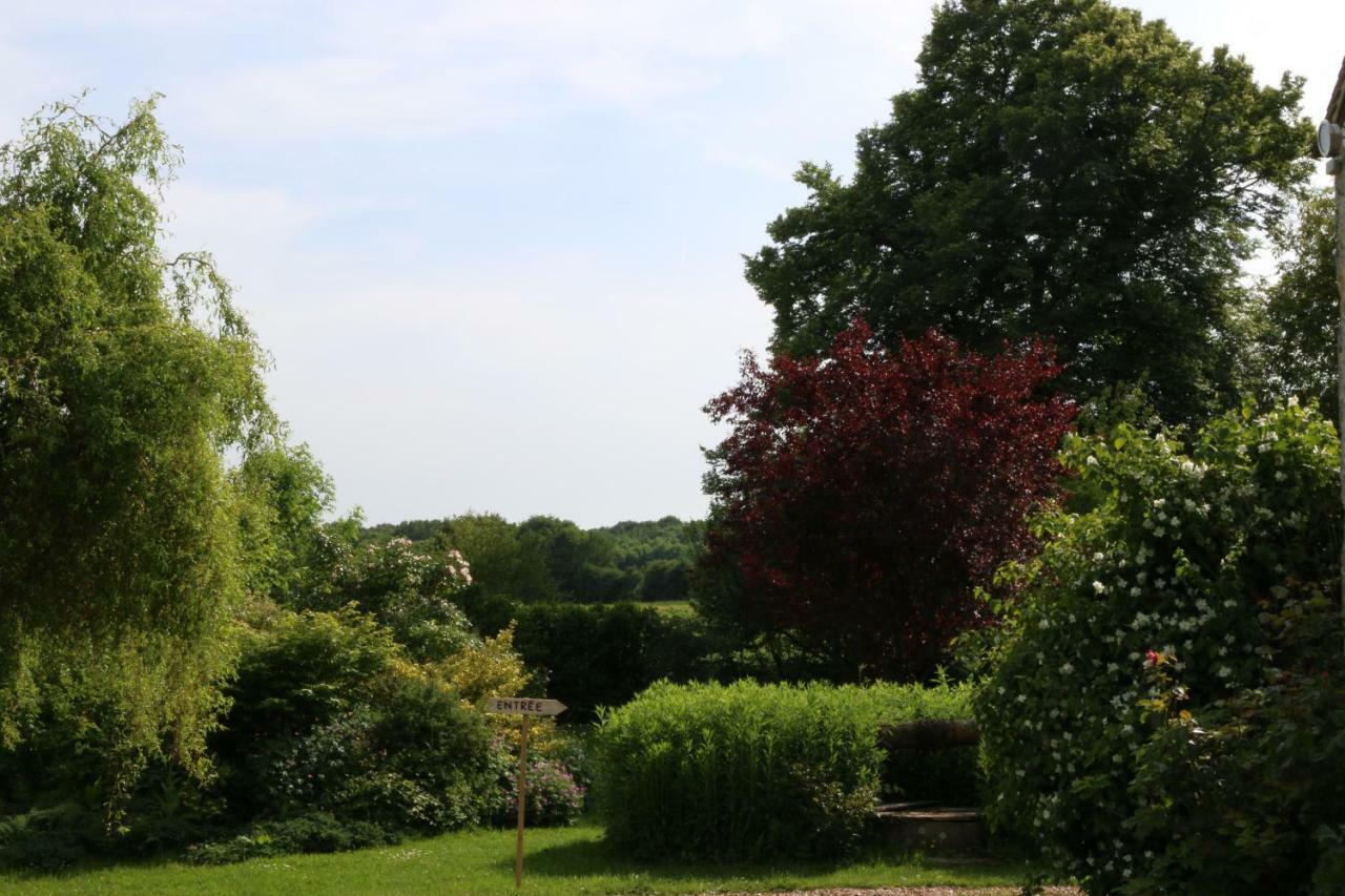 Bed and Breakfast Le Bourgis La Chapelle-Montligeon Экстерьер фото